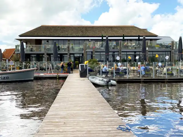 Sralreiger Chalet-lodge avec climatisation | Pays-Bas, Frise, Grouw - chalet Restaurant Het Theehuis à Grou