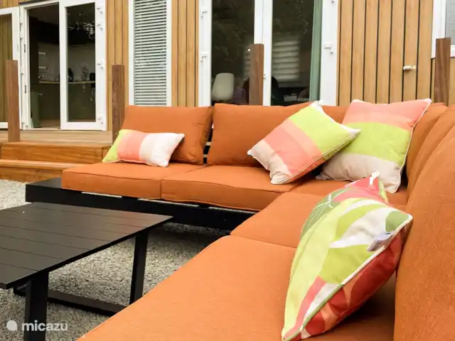Sralreiger Chalet-lodge avec climatisation | Pays-Bas, Frise, Grouw - chalet Chalet neuf avec joli jardin et terrasse deck plein sud