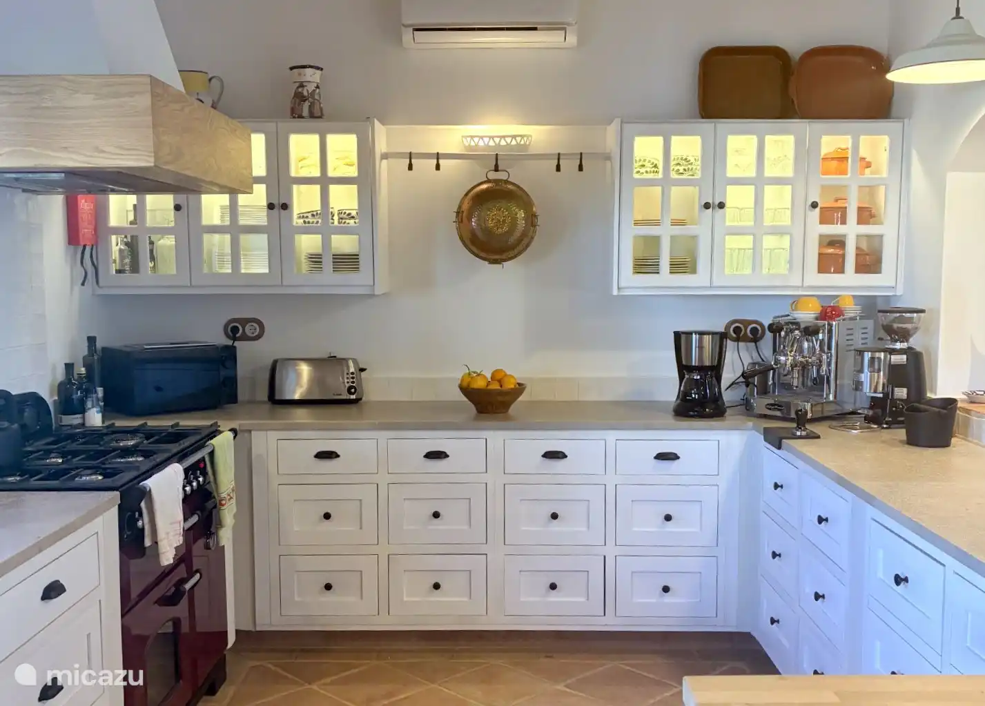 Volledig nieuwe en geüpdatete keuken