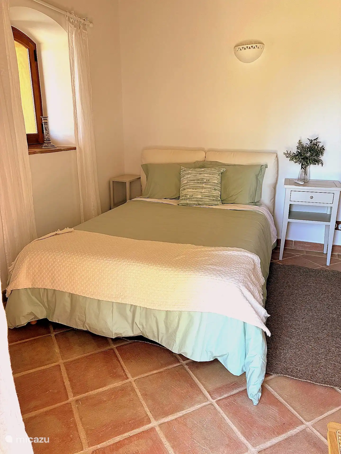 Schlafzimmer #3 mit Doppelbett und wunderschöner Aussicht