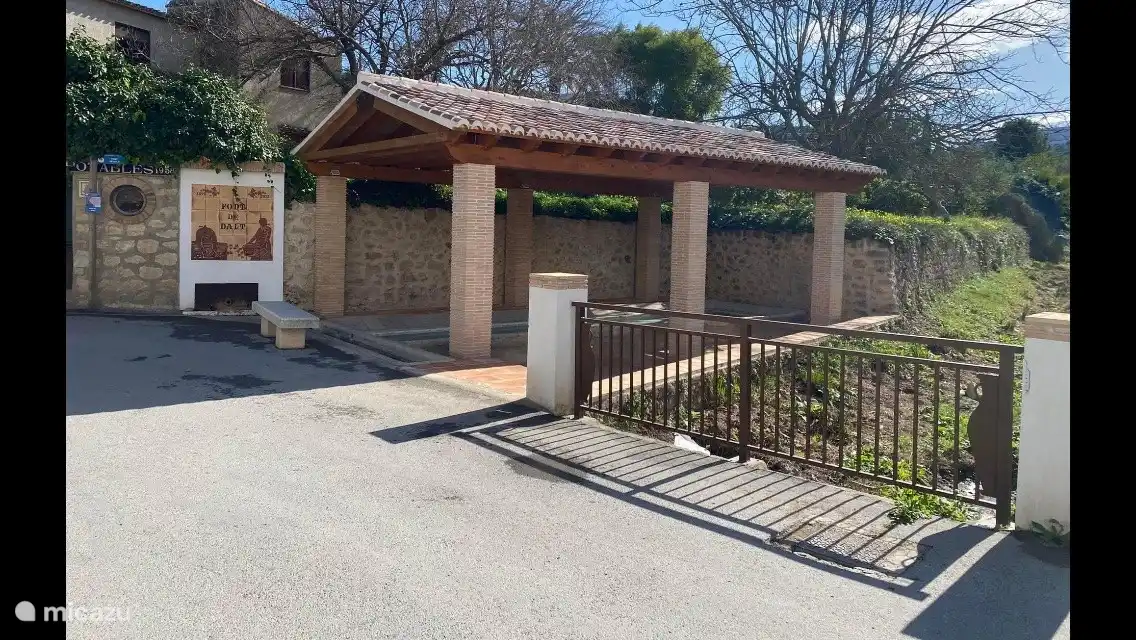 Wenn Sie ins Zentrum von Orba gehen, kommen Sie an diesem alten Waschhaus vorbei, in dem die Frauen von Orba ihre W&#228;sche w&#228;schten.