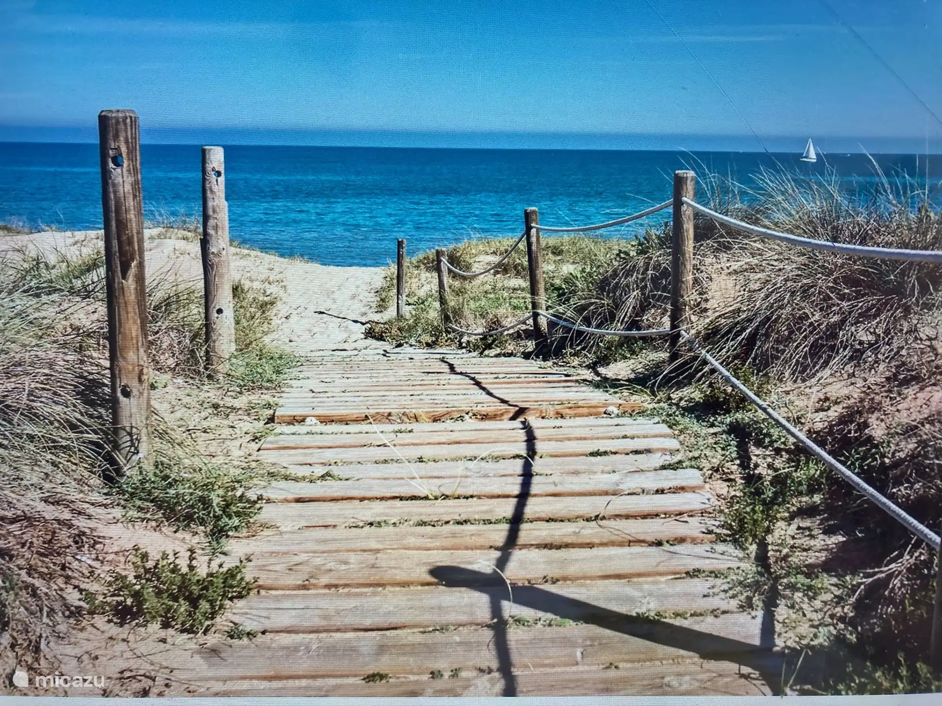 Den Strand von Oliva erreichen Sie nach einer 15-min&#252;tigen Autofahrt. Es hat einen ruhigen Teil mit D&#252;nen und einen belebteren Teil mit Terrassen und Sonnenliegen usw. Es ist also f&#252;r jeden etwas dabei.