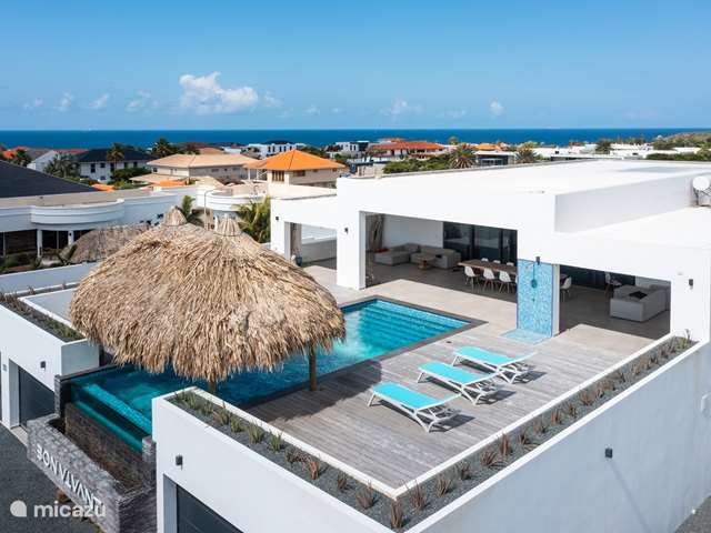 Casa vacacional Curaçao, Banda Arriba (este) – villa Villa con vista al mar y piscina infinita.