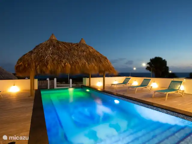 Villa met zeezicht en infinity pool huren in Curaçao, Banda Ariba (oost), Jan Thiel - villa PALAPA