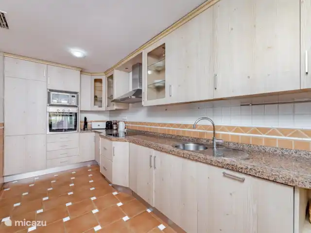 Maison de vacances de 4 chambres à Malaga | Espagne, Costa del Sol, Málaga - maison de ville Cuisine entièrement équipée