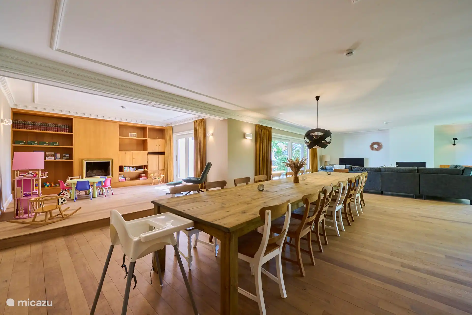 Speelhoek / leeshoek 