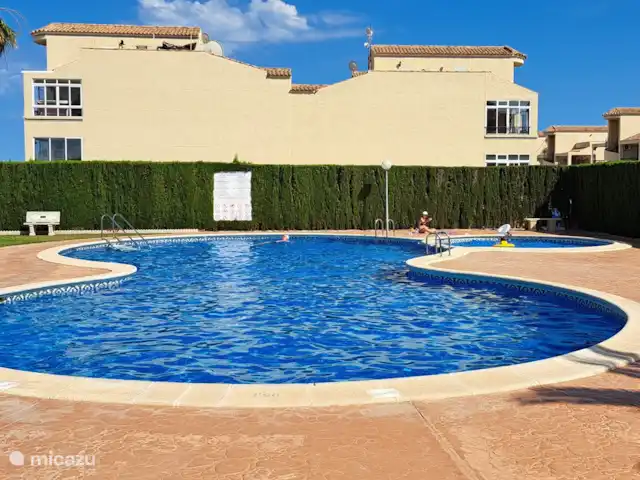 Casa Vivir la Vida | Espagne, Costa Blanca, Punta Prima - appartement Grande piscine à 80 mètres de l’appartement