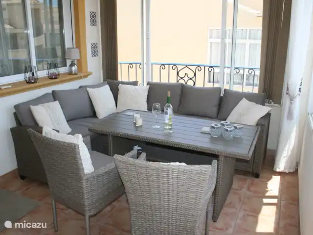 Casa Vivir la Vida | Espagne, Costa Blanca, Punta Prima - appartement Véranda/balcon avec salle à manger spacieuse