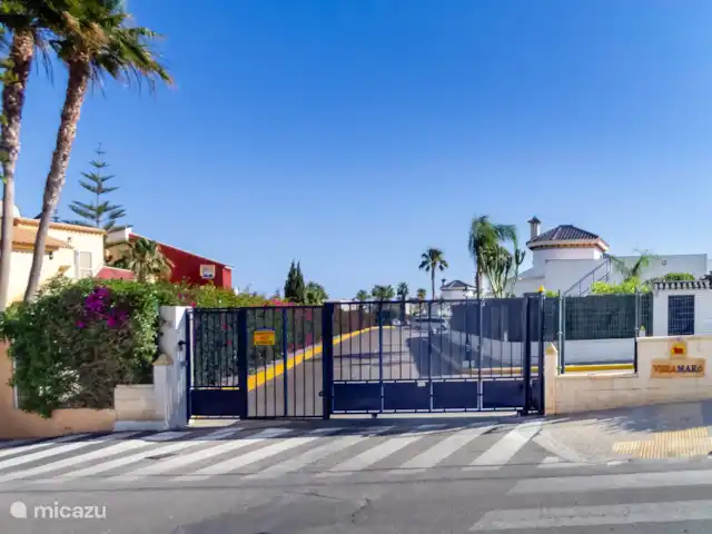Amigos II à Veramar - playa 300m | Espagne, Costa de Almeria, Vera-Plage - appartement entrée principale Veramar 6 sur l’Avenida Ciudad de Castellón