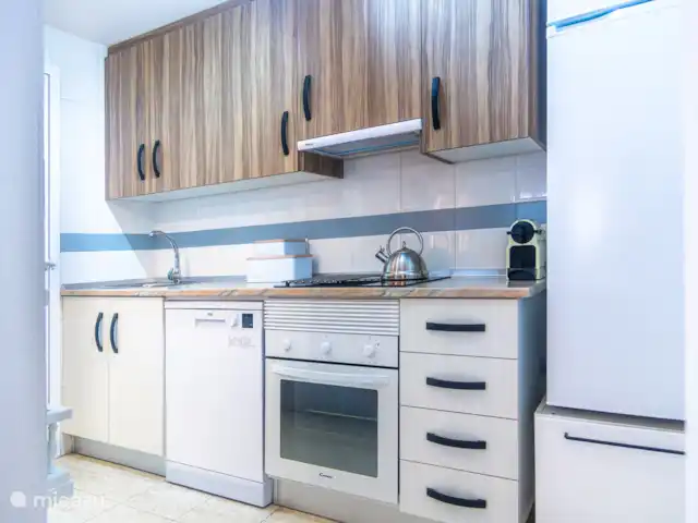Amigos II à Veramar - playa 300m | Espagne, Costa de Almeria, Vera-Plage - appartement Nouvelle cuisine avec four, hotte aspirante et machine à expresso