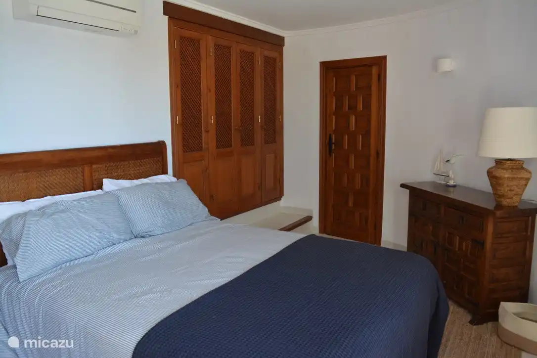 Schlafzimmer im Erdgeschoss.