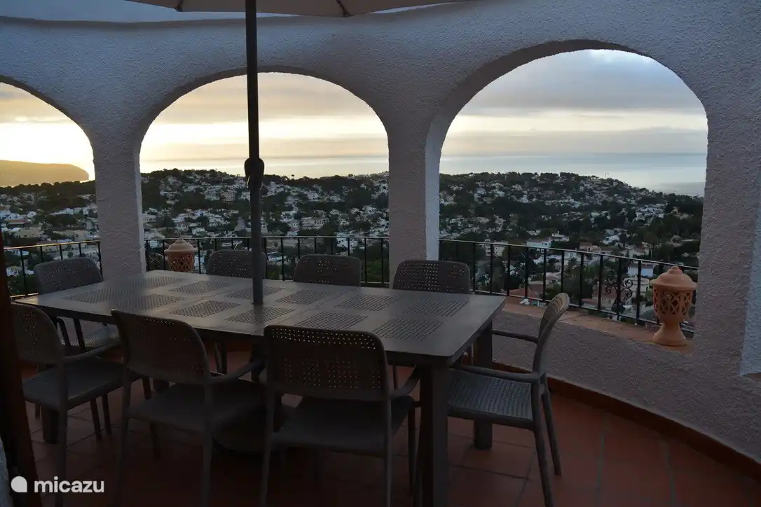 Naya Dämmerung im 2. Stock.