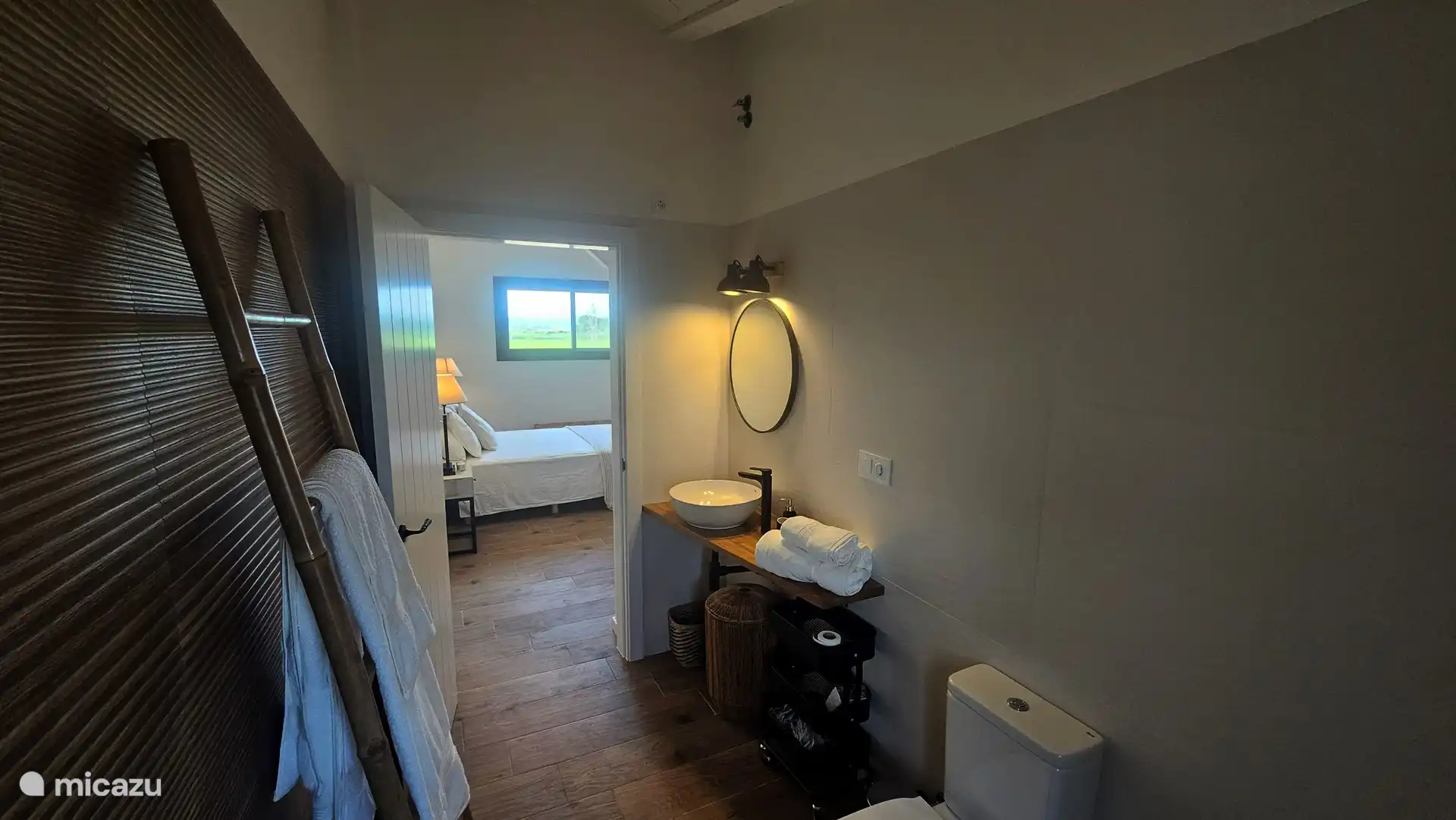Salle de bain chambre 2 privative
