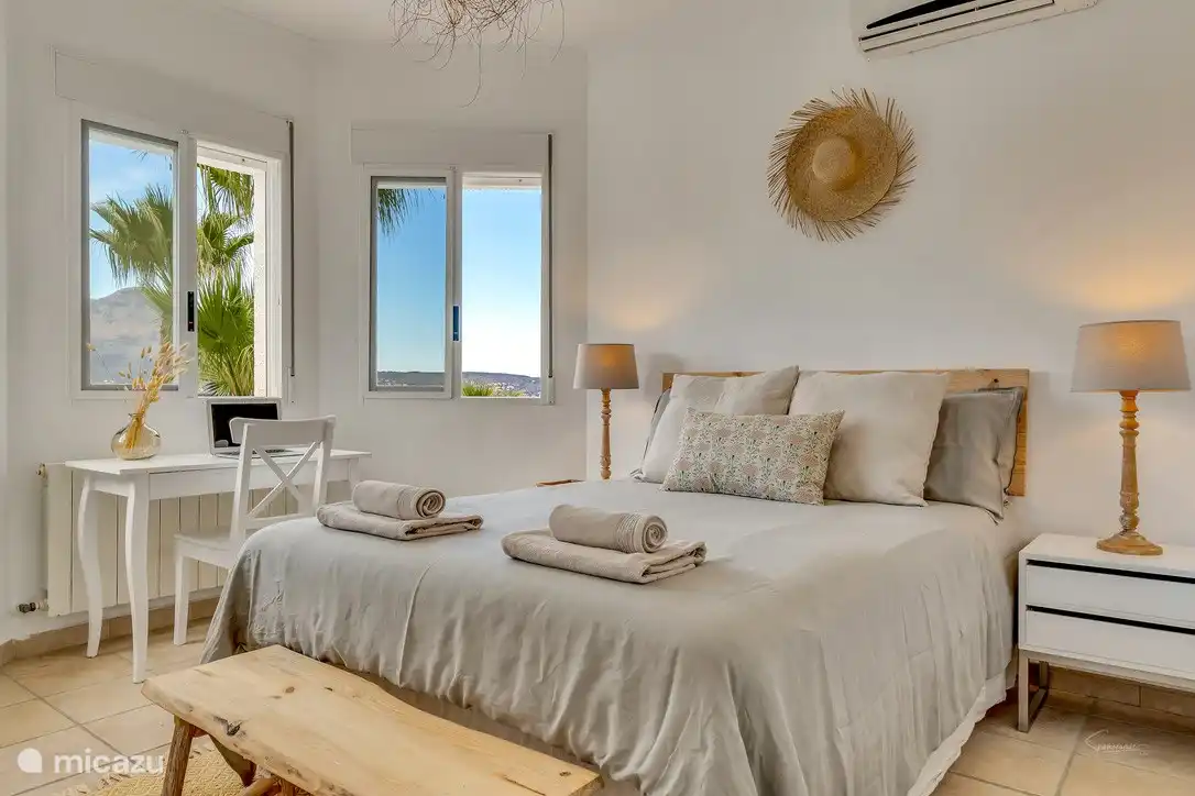 2 Doppelzimmer im 1. Stock 