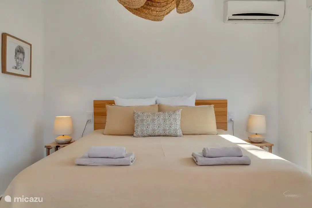 Doppelzimmer mit eigenem Bad im 2. Stock