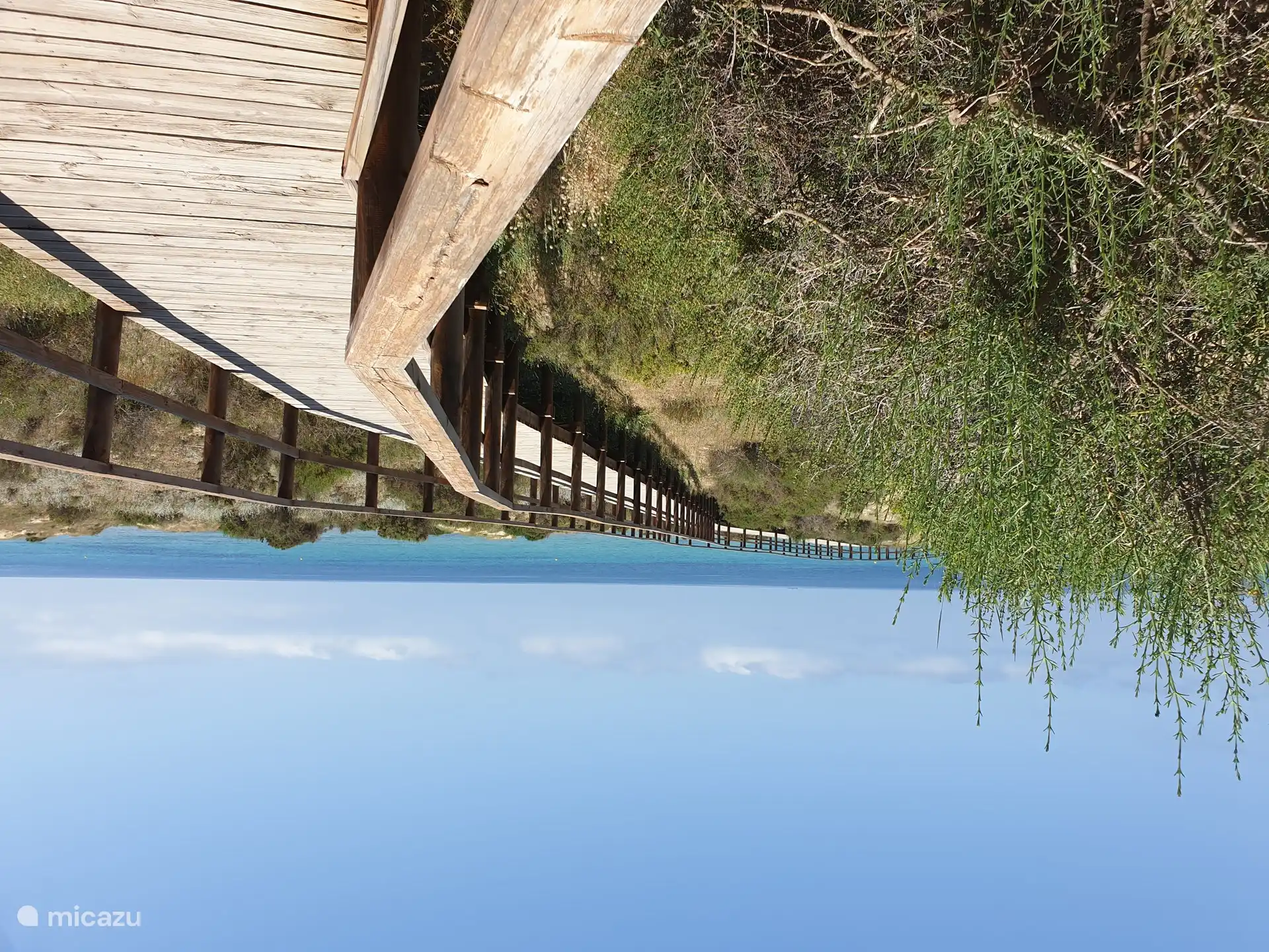 Zu einem der schönsten Strände der Costa Blanca sind es nur 4 Gehminuten!!!