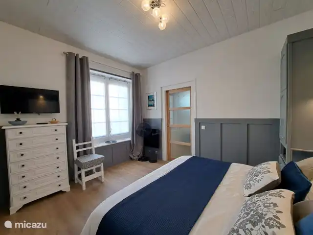 Location de Vacances France, Charente-Maritime, Saint-Jean-d'Angély, maison de ville - Villa des Thermes Location de Vacances France, Charente-Maritime, Saint-Jean-d'Angély, maison de ville - Villa des Thermes