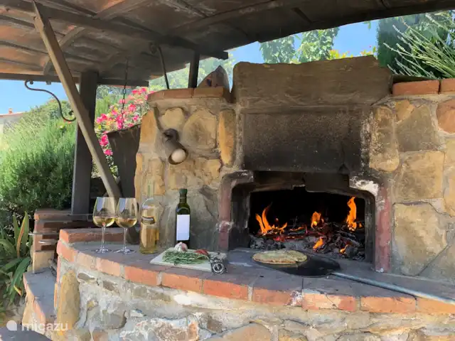 Villa Le Lame | Italie, Toscane, Montieri - villa Il y a un four à pizza et un barbecue au charbon de bois