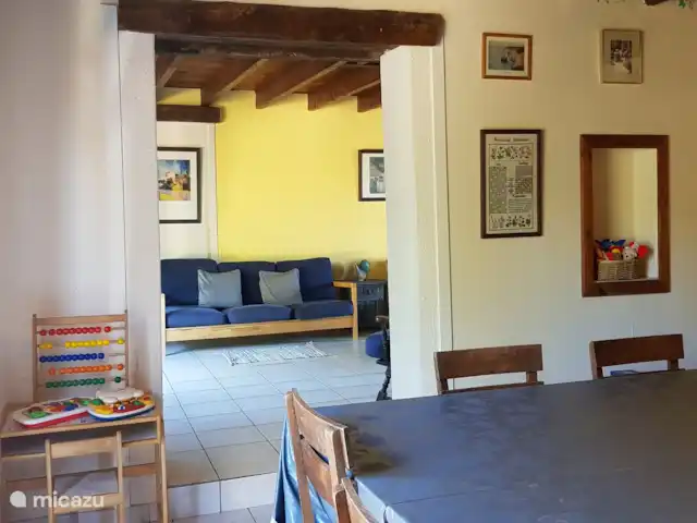 Location de Vacances France, Poitou-Charentes, Journet, gîte / cottage -  'Pêche' - La Grange du Moulin  salle à manger intérieure spacieuse