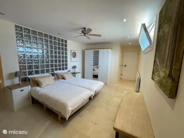 Villa avec vue spectaculaire  | Espagne, Costa Brava, Sant Feliu de Guíxols - villa La quatrième chambre se trouve au niveau le plus bas