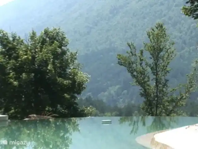 Les Louveteaux | France, Alpes-de-Haute-Provence, Saint-Pierre - gîte / cottage Votre piscine privée