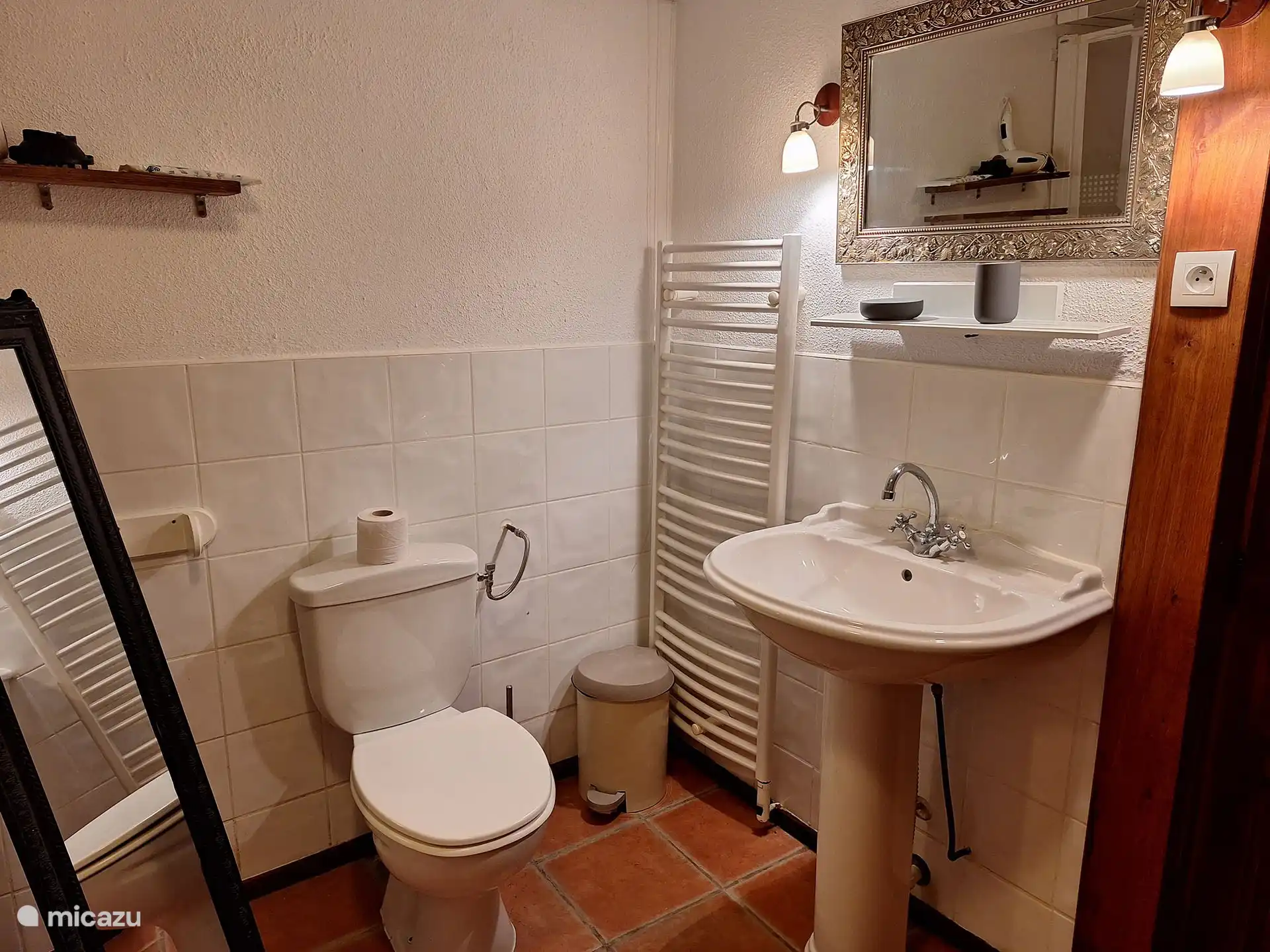 Salle de bain piscine appartement