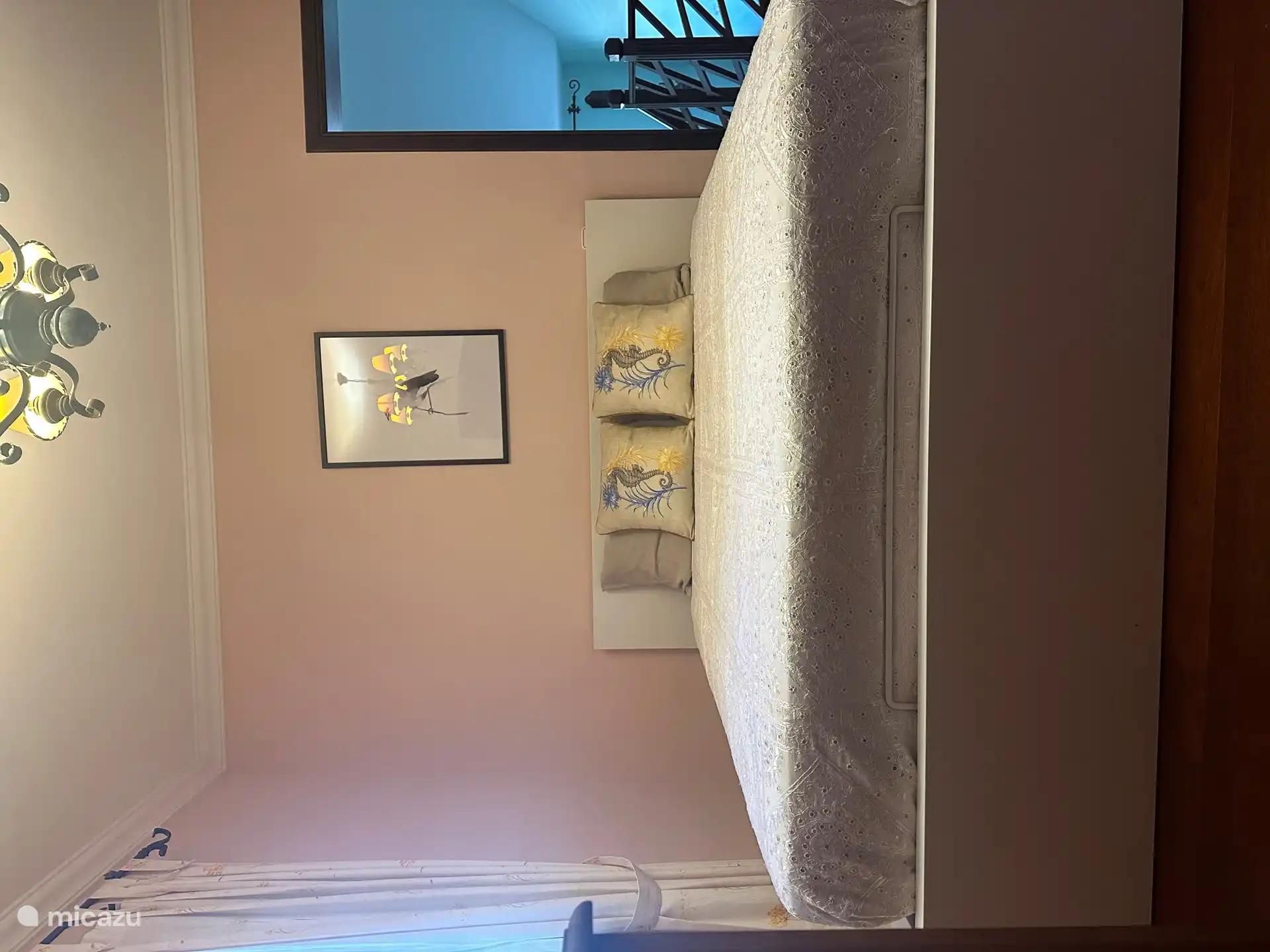 Segundo dormitorio (planta alta)