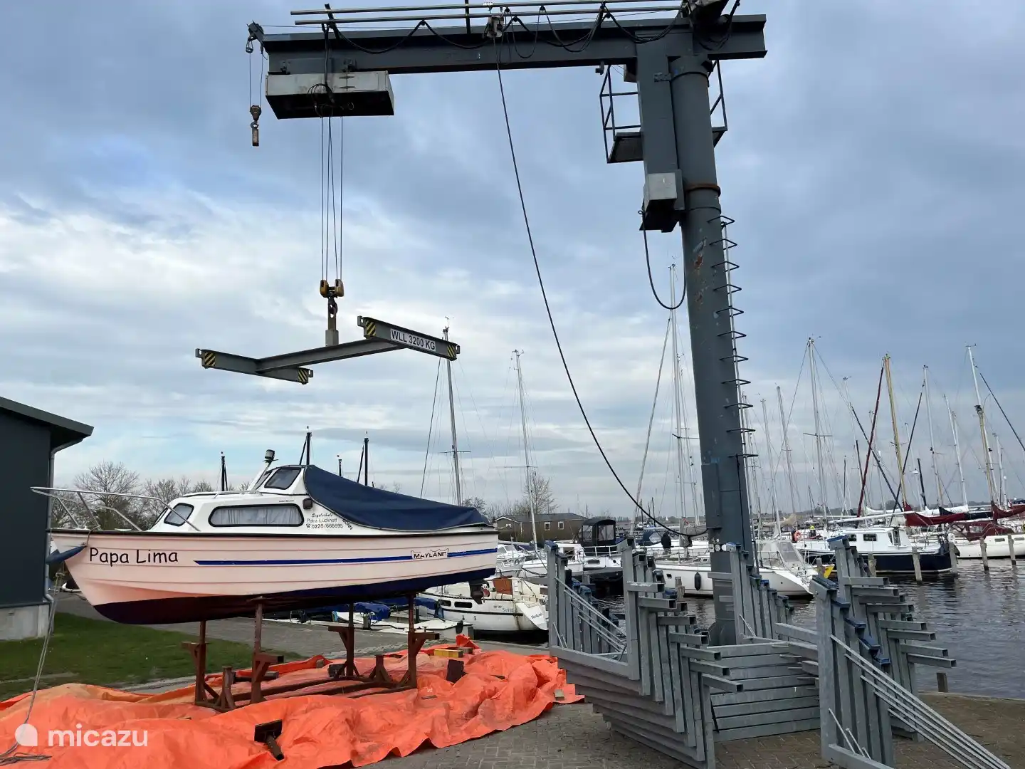 Bringen Sie Ihr eigenes Boot mit und bestellen Sie einen Liegeplatz.