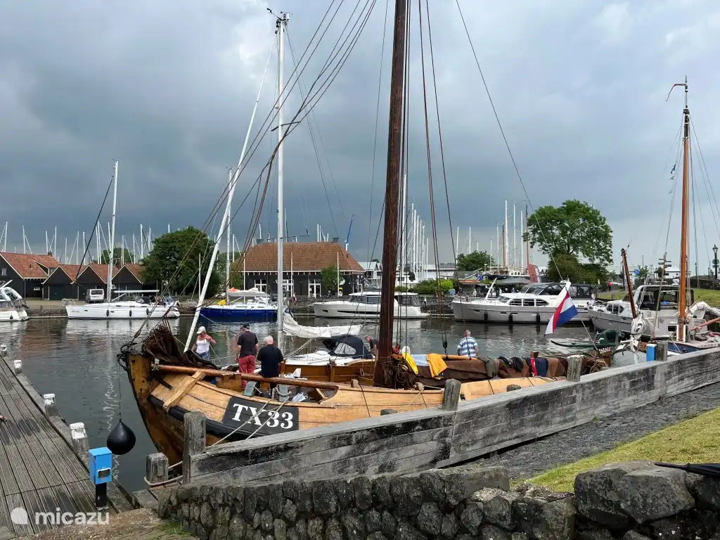 Der Yachthafen von Hindelopen.