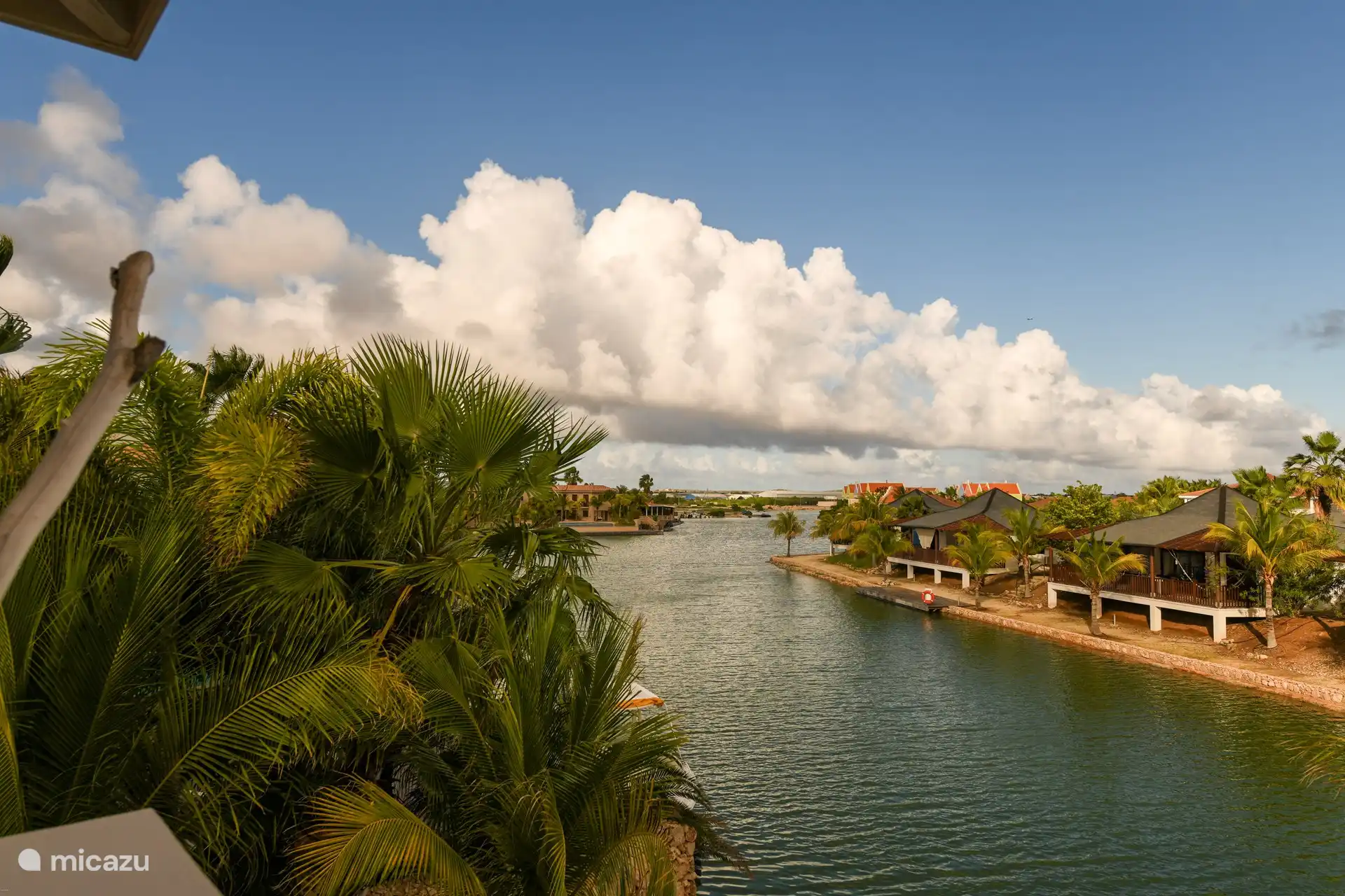 Uitzicht vanuit de hoofdslaapkamer
