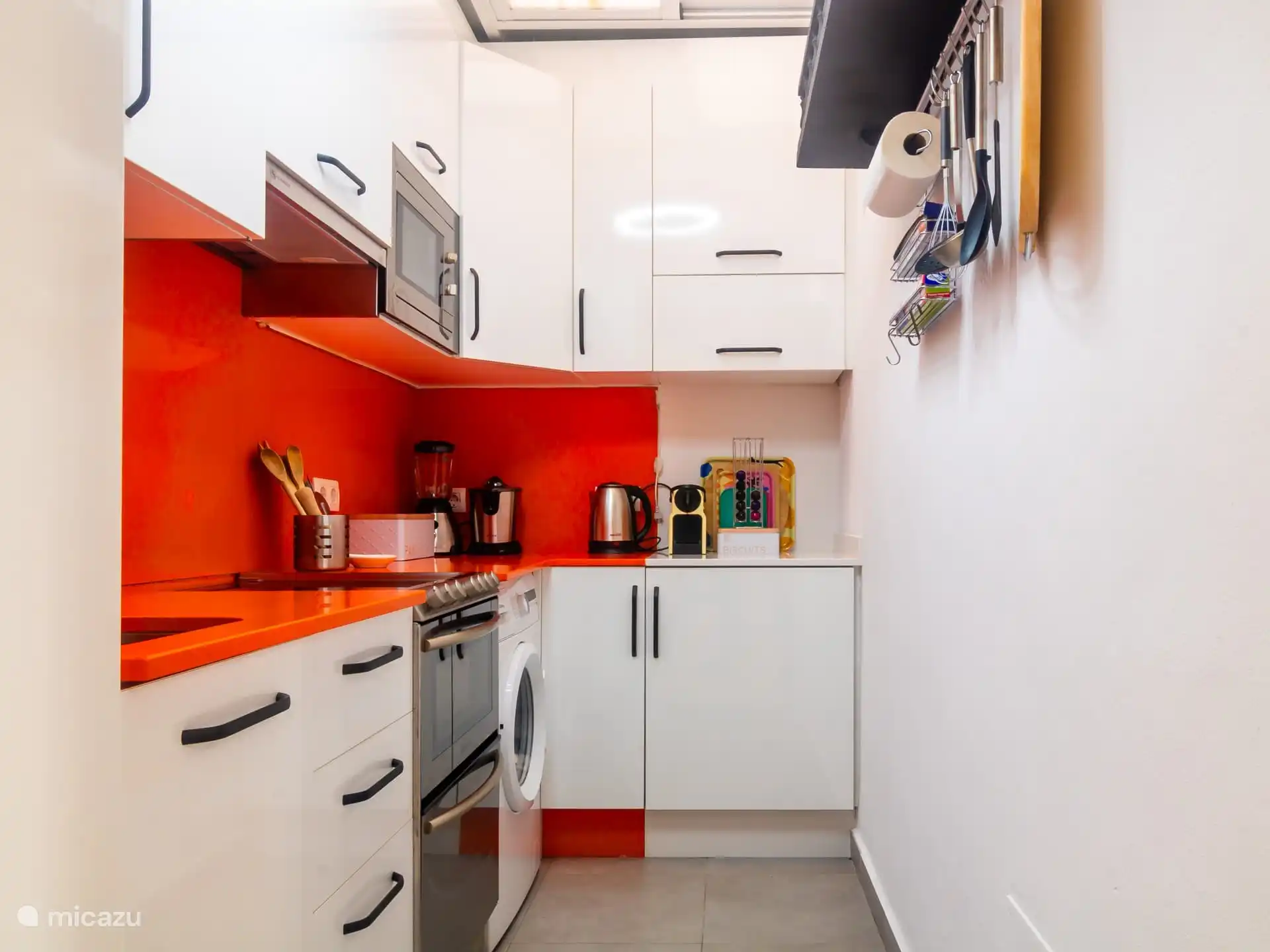 Volledig uitgeruste, moderne keuken