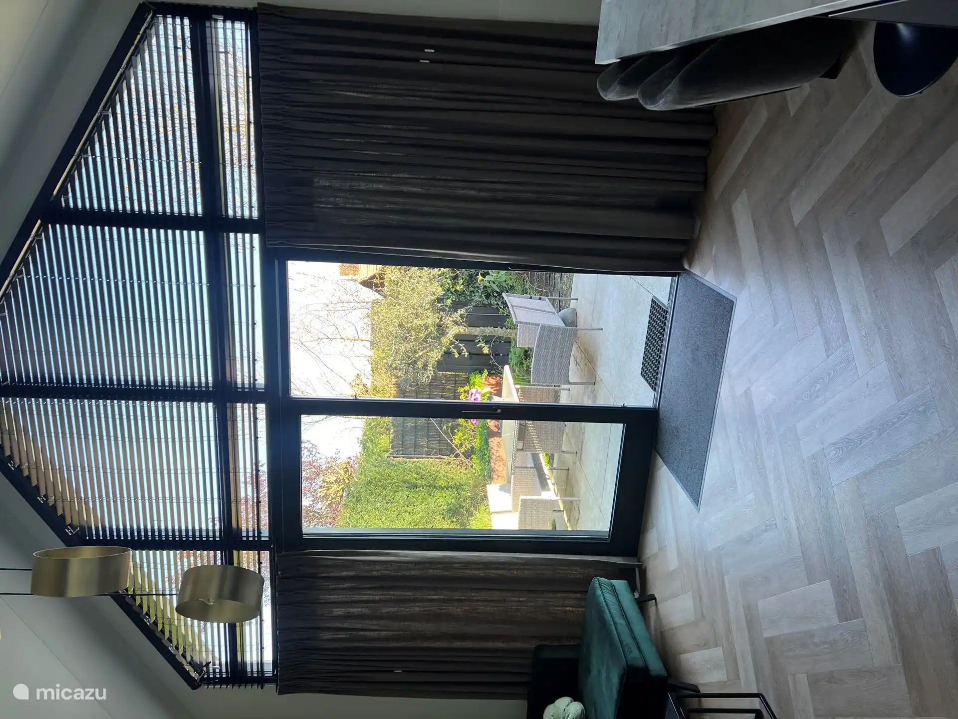 Beautiful sliding doors from the living room to the terrace 