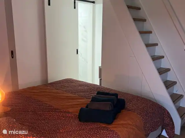 Location de Vacances Pays-Bas, Hollande du Nord, Velsen, tiny house - Modern & Cozy Tiny House Chambre au rez-de-chaussée