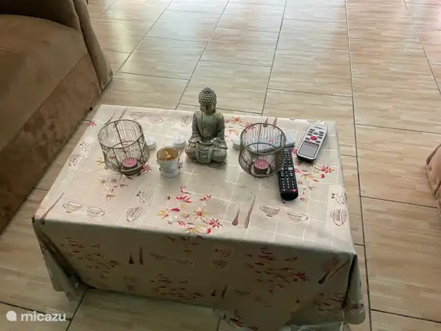 Ash&Ash Appartement 3  | Suriname, Commewijne, Meerzorg - appartement Table basse