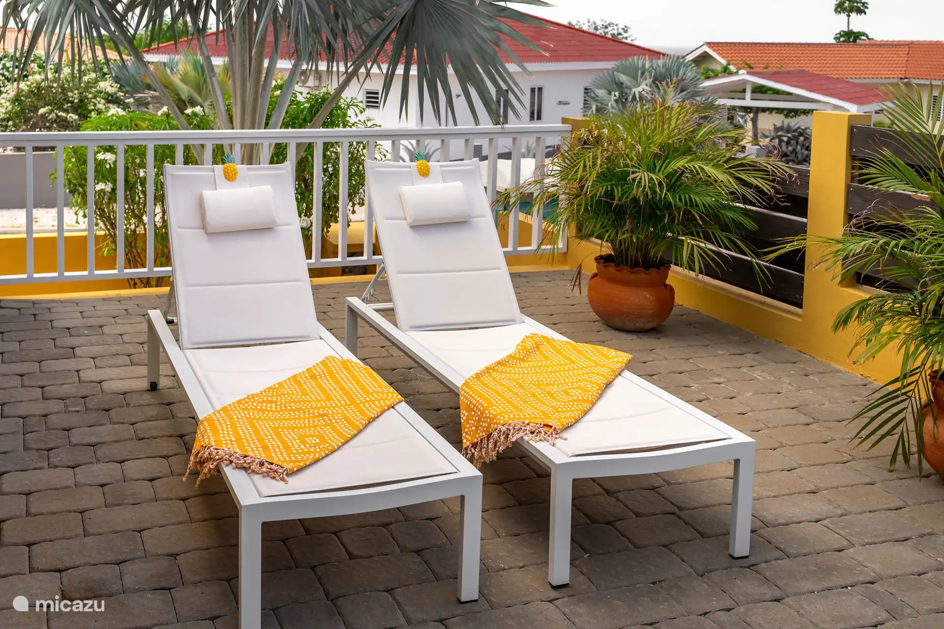 Bequeme Sonnenliegen.