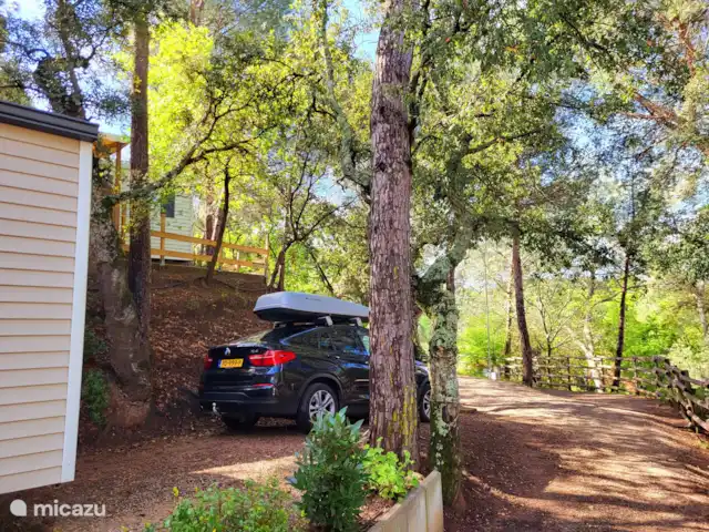 Mobil-home Lei Suves **** | France, Côte d'Azur, Roquebrune-sur-Argens - mobil-home Parking privé derrière le mobil-home