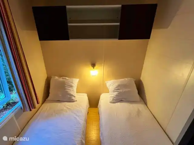 Mobil-home Lei Suves **** | France, Côte d'Azur, Roquebrune-sur-Argens - mobil-home 2ème chambre avec 2x lits simples et climatisation