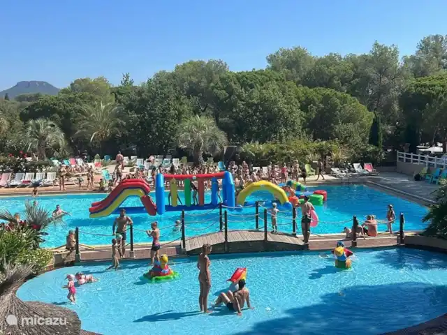 Mobil-home Lei Suves **** | France, Côte d'Azur, Roquebrune-sur-Argens - mobil-home Grande piscine avec bassin séparé pour les enfants et bien sûr toboggans amusants.
