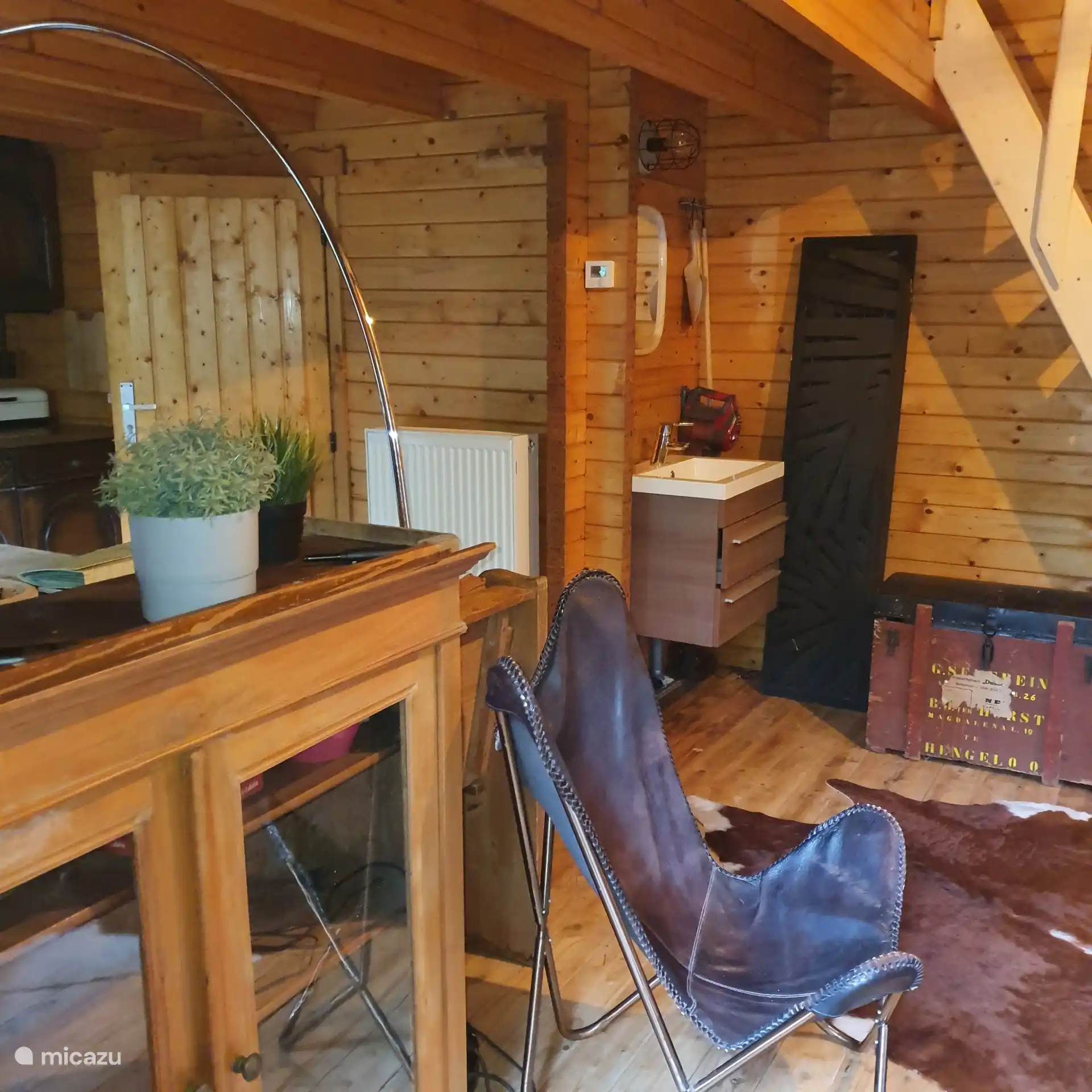 Sala de estar desde la puerta principal