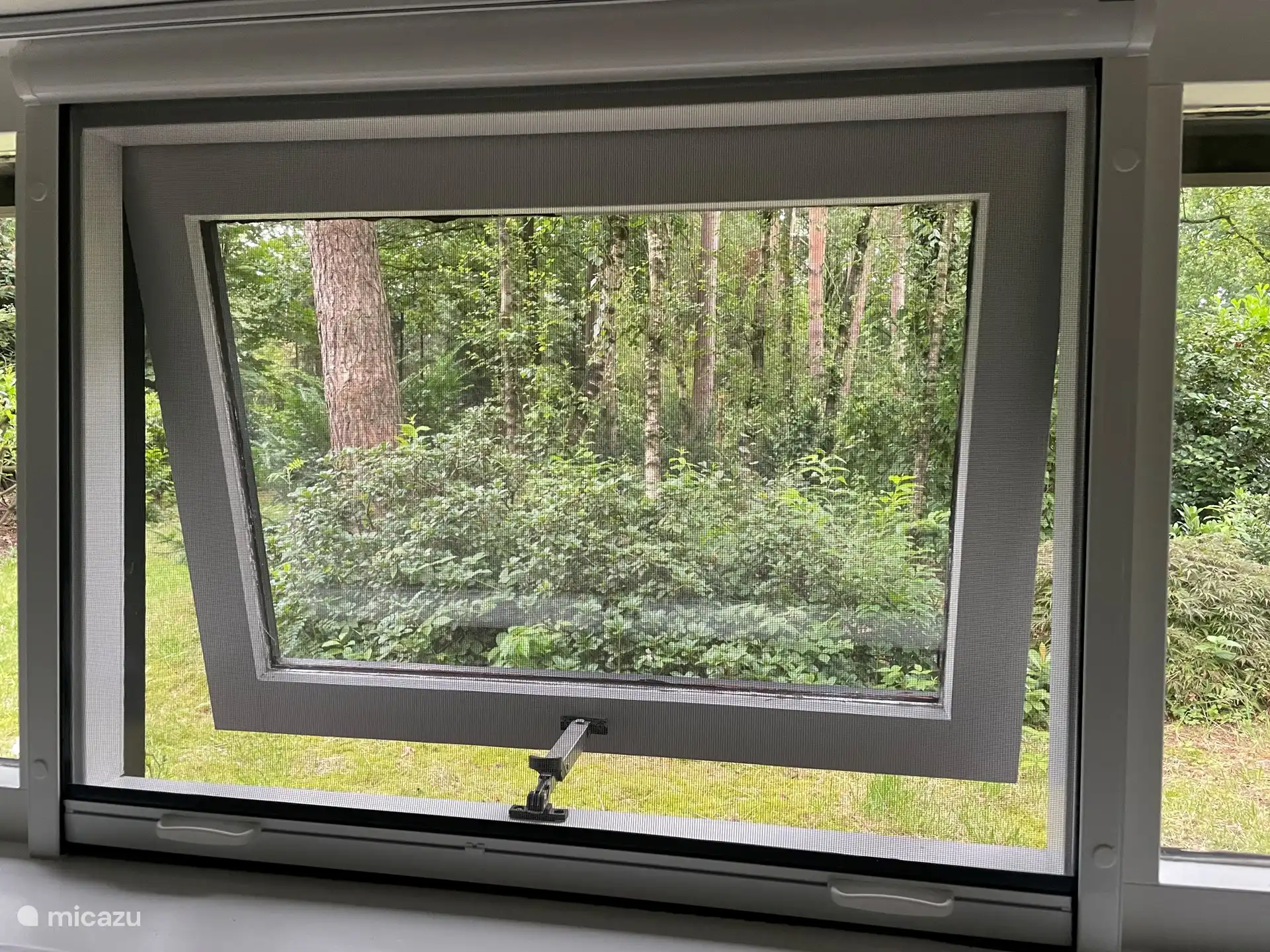 Elk vertrek beschikt over een hor