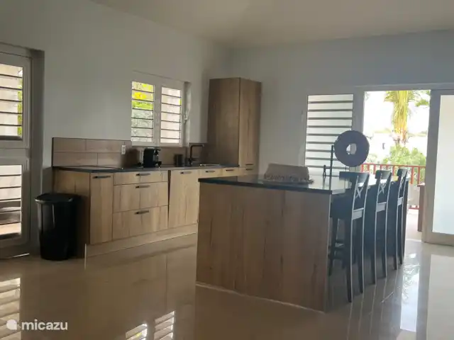 Villa Gigimomo huren in Curaçao, Banda Ariba (oost), Vista Royal - villa Ruime, moderne keuken