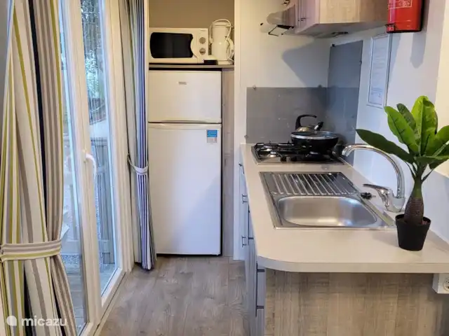 Chalet Coco huren in Frankrijk, Côte d´Azur, Roquebrune-sur-Argens - chalet Keuken