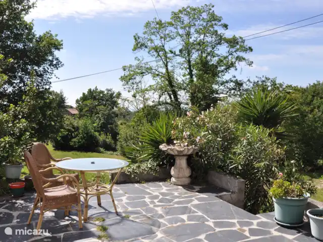 Quinta da Encavalada | Portugal, Coimbra, Oliveira do Hospital - maison de vacances S’asseoir à l’extérieur sur la véranda