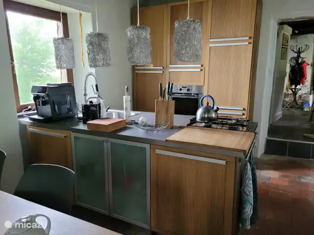 Location de Vacances Italie, Piémont, Niella Belbo, maison de vacances - Casa Rocco  Cuisine, avec four, réfrigérateur-congélateur, lave-vaisselle et machine à café.