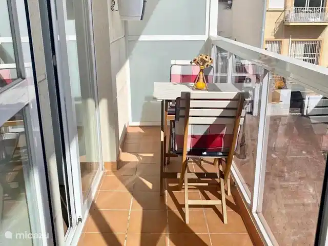 Apartamento Virginia playa Benidorm en España, Costa Blanca, Benidorm - apartamento Terraza-balcón.