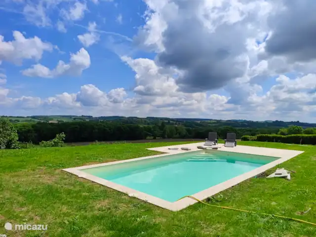 Gite Le Solquirit - vue et piscine | France, Gers, Condom - manoir / château Piscine  flambant neuve avec vue imprenable