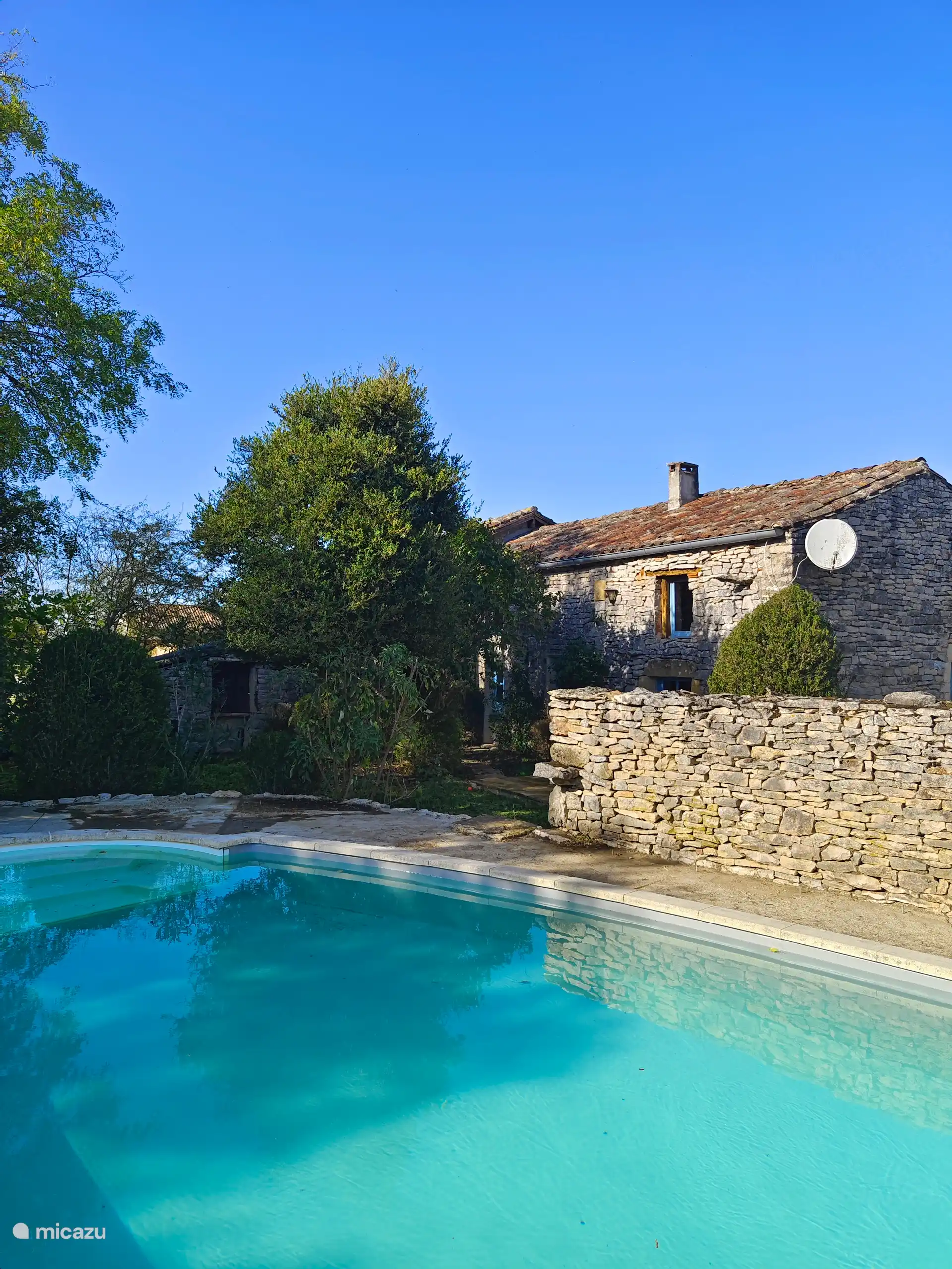 Buitenzwembad