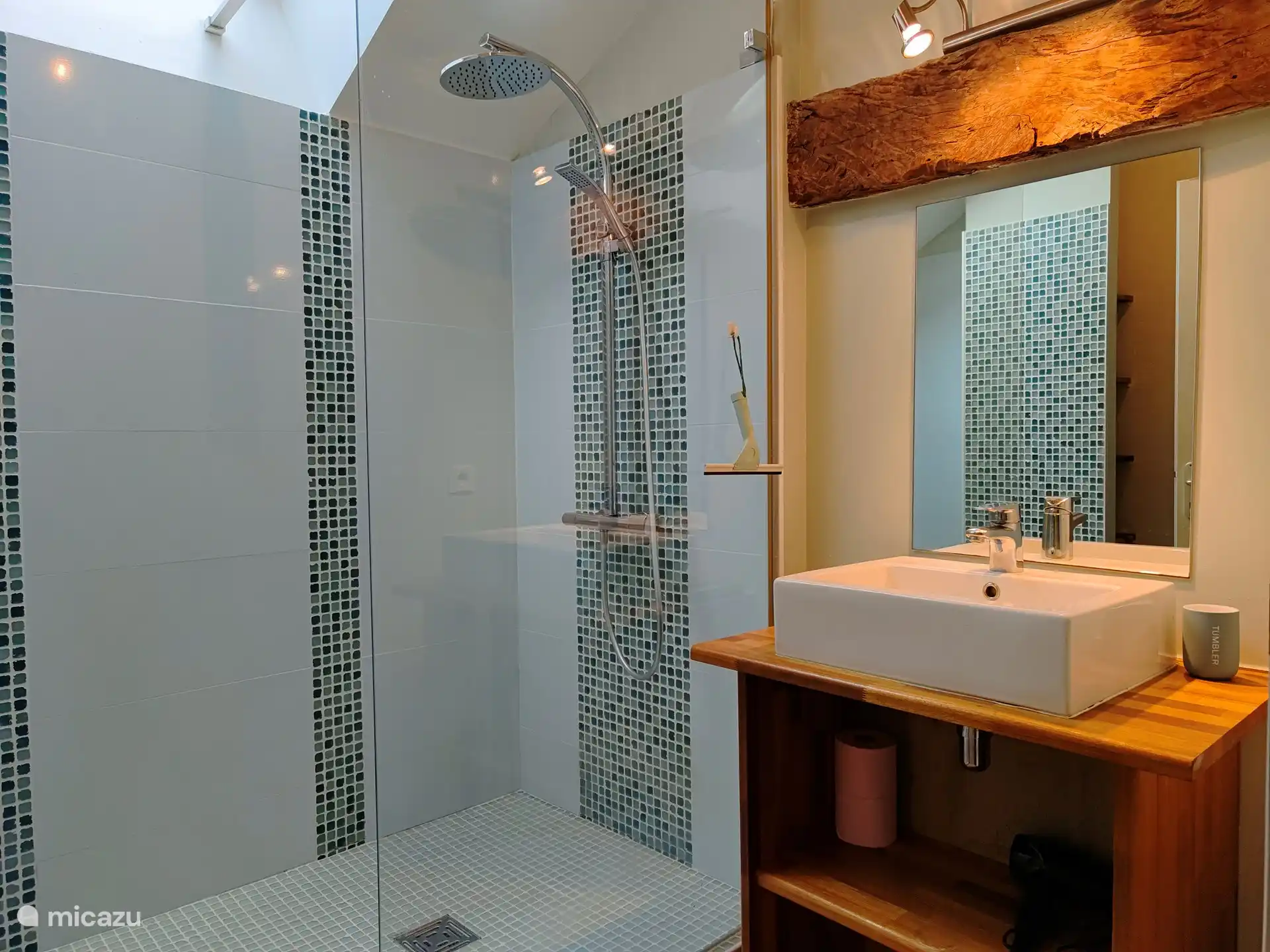 Badezimmer im Obergeschoss