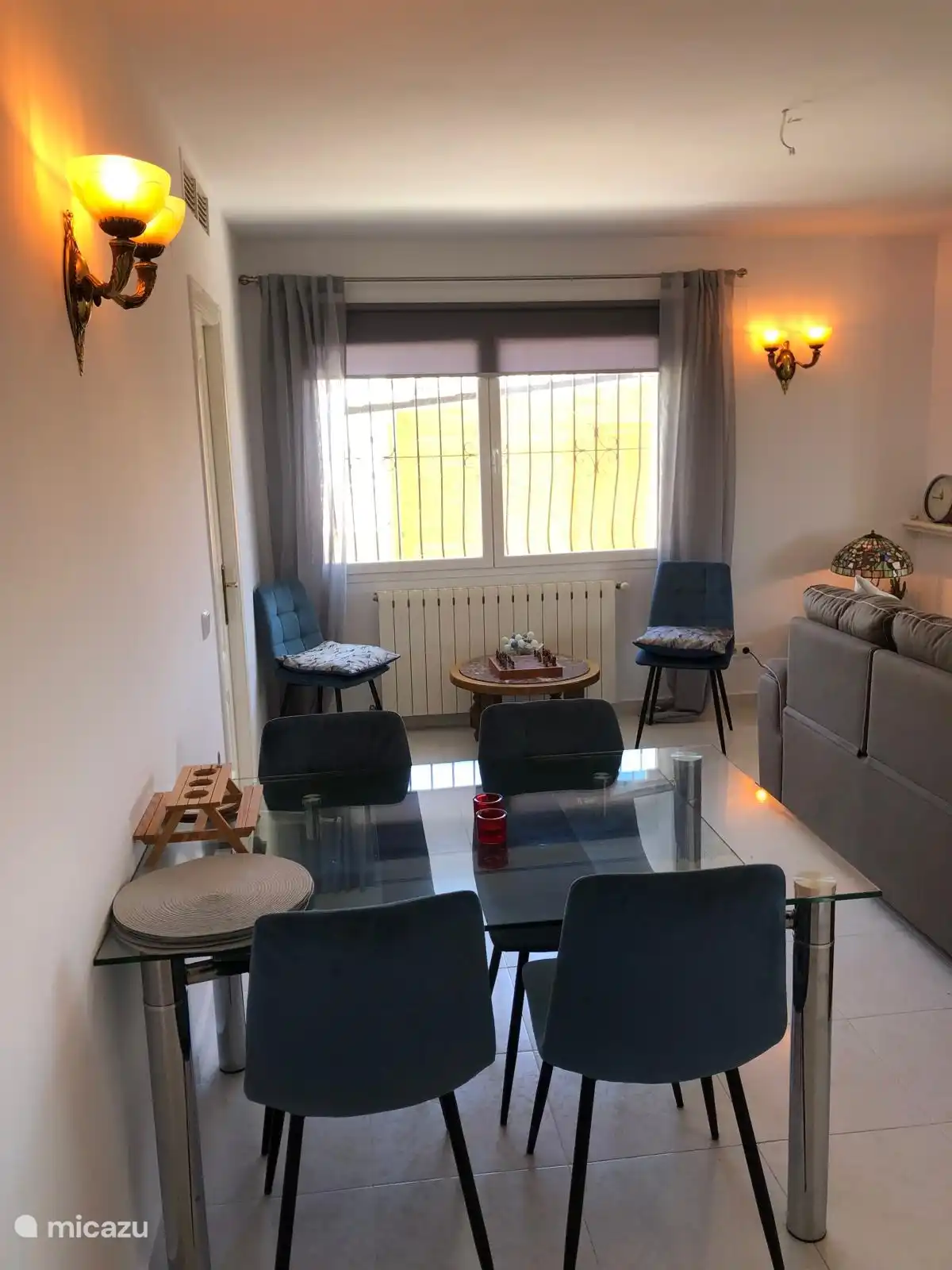 Een zitje voor een lekker kopje koffie.