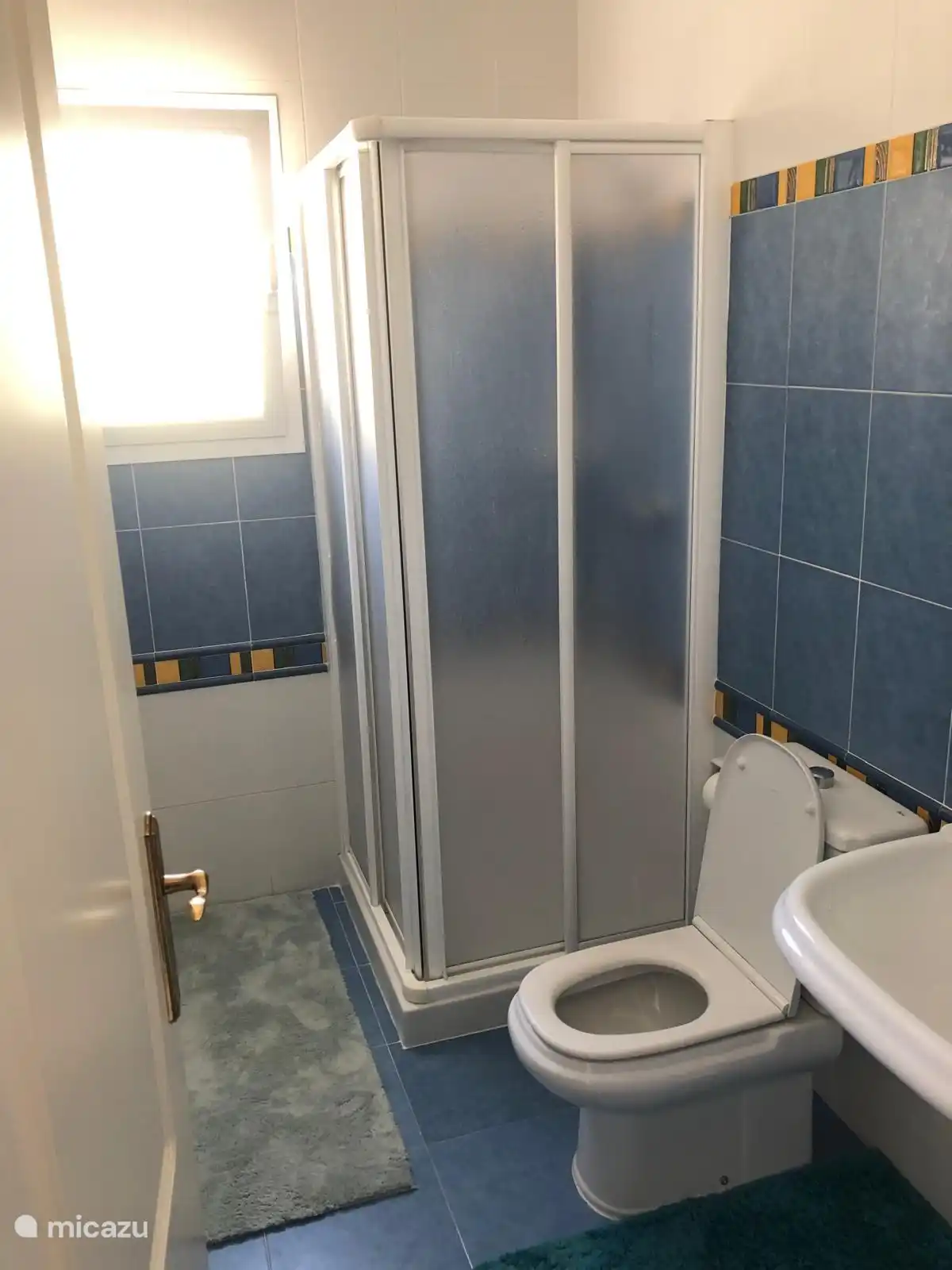 Een heerlijke sterke douche straal.